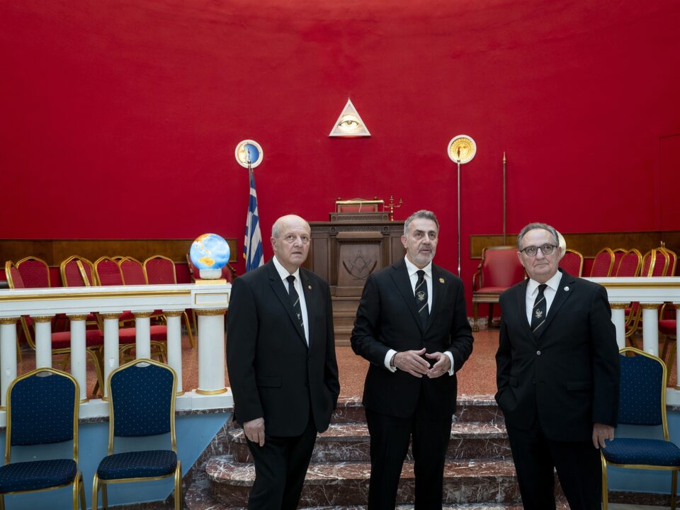 Μυστική στοά; Οχι, πια-5