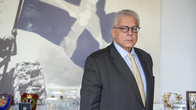 αντώνης-οικονόμου-επιχείρηση-σώστε-564193660