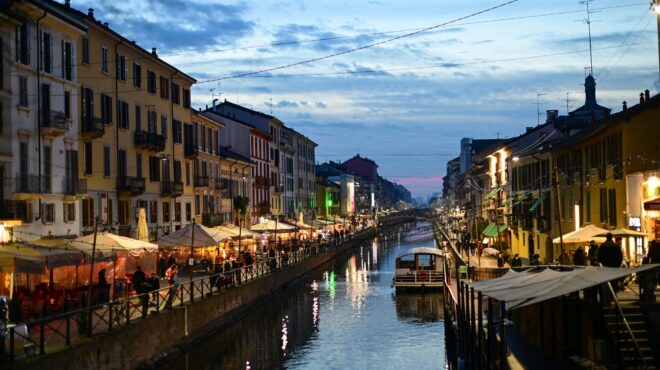 οι-πλούσιοι-εγκαταλείπουν-το-ντουμπά-564166090