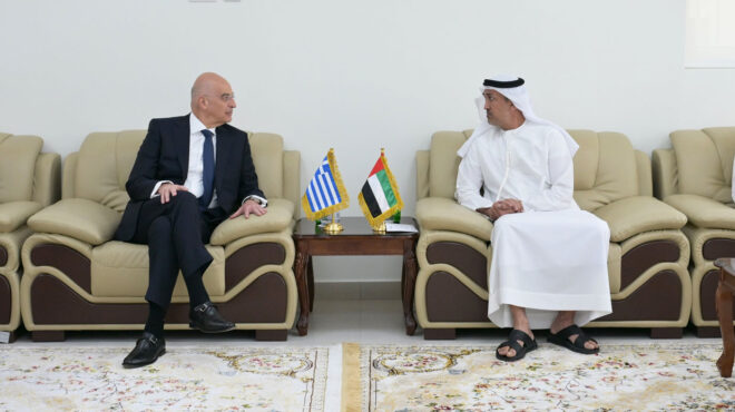 πυρομαχικά-από-ελλάδα-σε-ηαε-κατάρ-γ-564154051