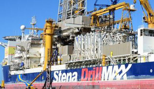 υπογραφές-για-γεώτρηση-στο-block-2-του-ιονίο-564175561