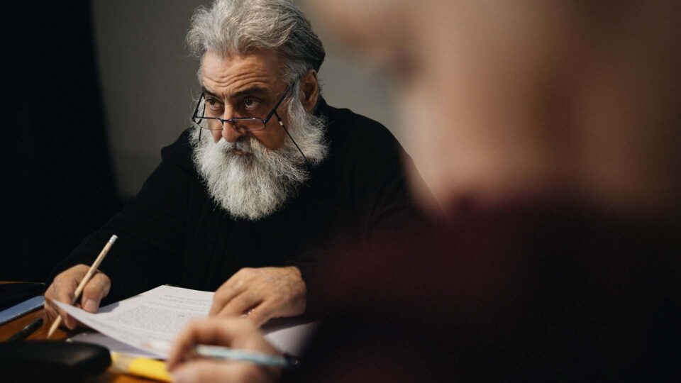 «Το Χελιδόνι»: Μια παράσταση που φέρνει την ορατότητα στο προσκήνιο-2