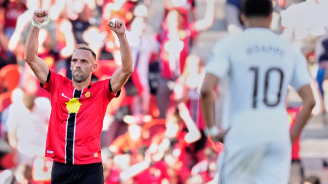 ο-πειρατής-βεντάτ-μουρίτσι-ντρίμπλ-564164575