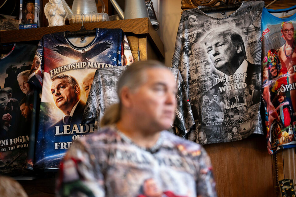 Ορμπαν: Ο «χαμαιλέοντας» με τους πιστούς οπαδούς-3