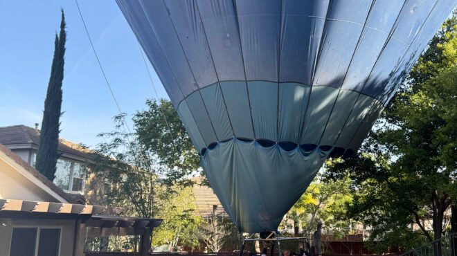 αναγκαστική-προσγείωση-αερόστατου-σ-564185416