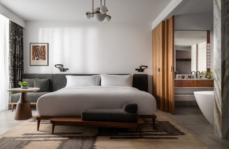 Περιήγηση στους χώρους του εμβληματικού Conrad Athens-4