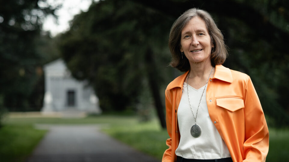 «Τα social media έχουν σχεδιαστεί να είναι εθιστικά» – Η ειδικός που κατέθεσε κατά της Meta στην «Κ»-1