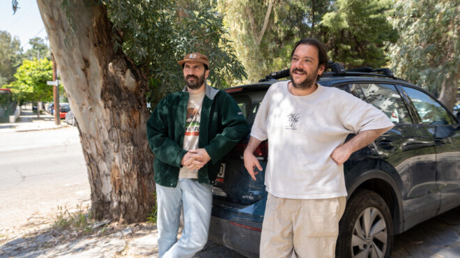 carpooling-συγκάτοικοι-στο-τιμόνι-λόγω-βενζίν-564200284