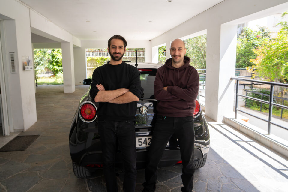 Carpooling: Συγκάτοικοι στο τιμόνι λόγω βενζίνης και κίνησης-2