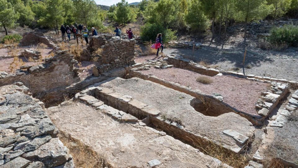 Λαυρεωτική: Ενα ανοιχτό μουσείο δίπλα στη θάλασσα-6