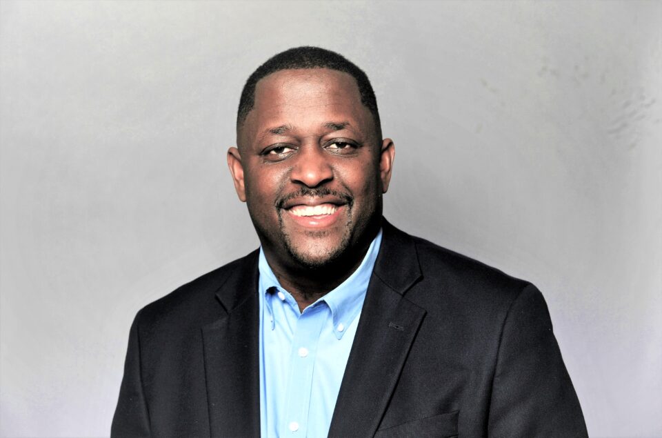 Δρ Γκαρθ Γκράχαμ στην «Κ»: Γιατί βάλαμε «κόφτη» στα shorts του YouTube-1