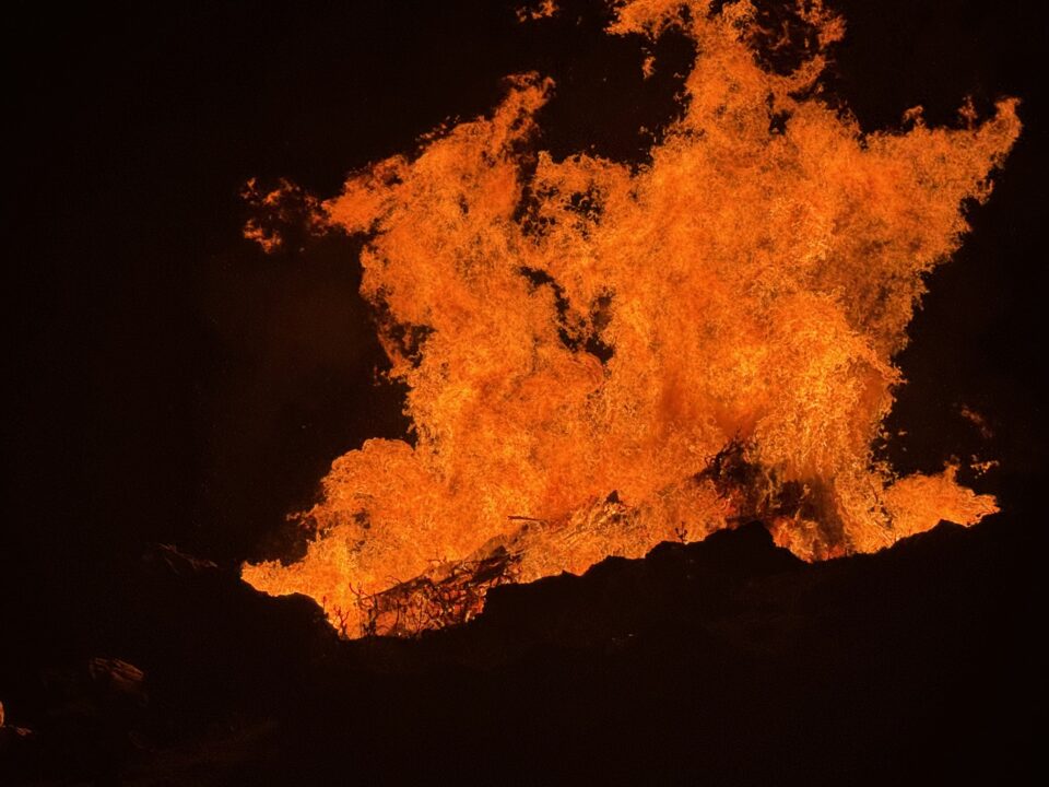 Κρήτη: Οι «Αρφανοί» έστειλαν το μήνυμα της Αναστάσεως από τα Ανώγεια-4