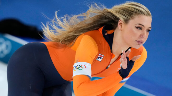 η-βασίλισσα-των-πάγων-κατέκτησε-και-564178129