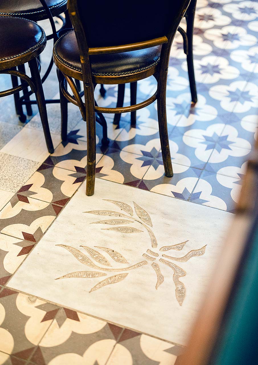 Ενα πρωί στο Μεγάλο Καφενείο της Τρίπολης-5