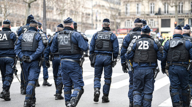 γαλλία-ελεγχόμενη-έκρηξη-βόμβας-του-β-564183031