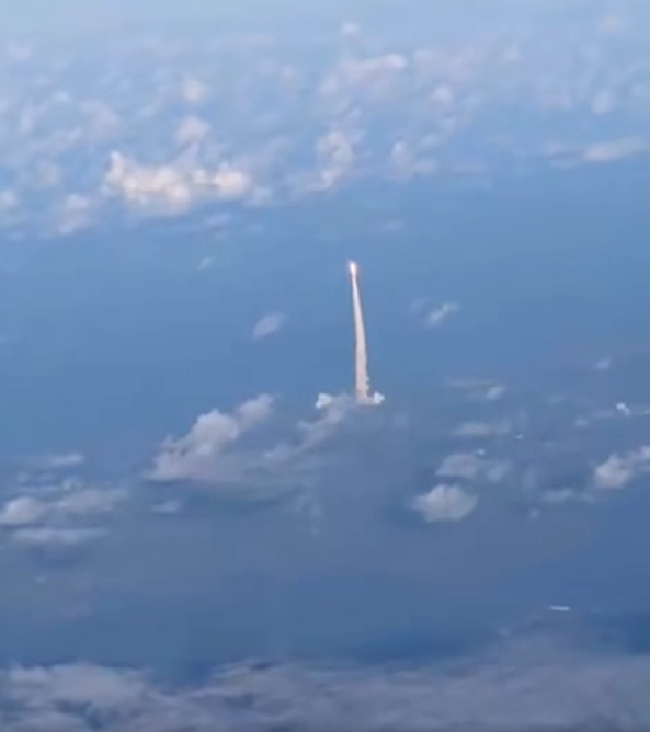 διαστημικό-θέαμα-επιβάτες-πτήσης-κ-564156136