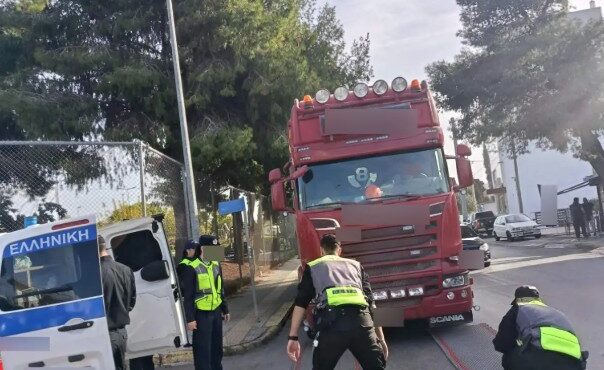τροχαία-9-στις-10-παραβάσεις-σε-φορτηγά-γ-564163162