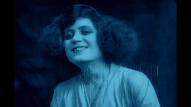 ελβίρα-νοτάρι-σπάζοντας-τη-σιωπή-έναν-564164326