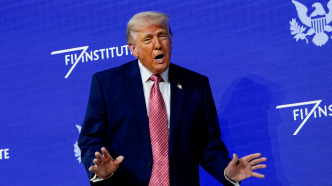 τραμπ-κατά-δημοκρατικών-νοθευμένο-564188467