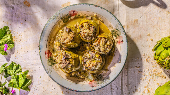 αγκινάρες-ντολμά-για-το-πασχαλινό-τρα-564165019