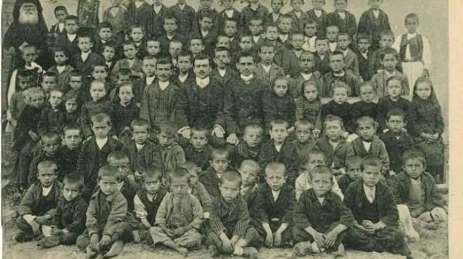 οι-δύο-αλβανίες-του-εντι-ράμα-564193876