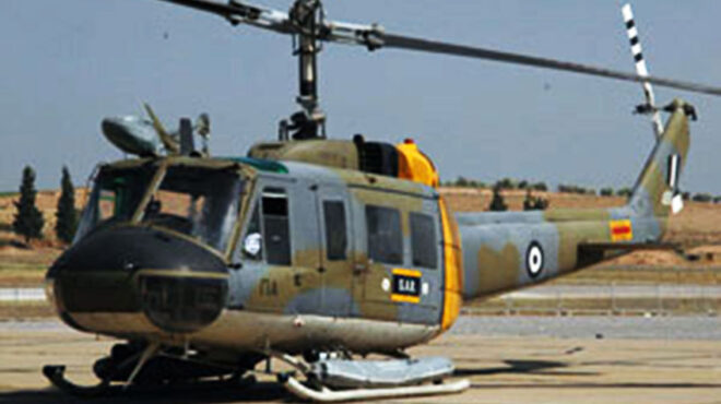 εντός-και-εκτός-ελικόπτερα-ετών-50-564197872