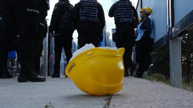 επεισόδια-σε-κινητοποιήσεις-απεργών-564191746