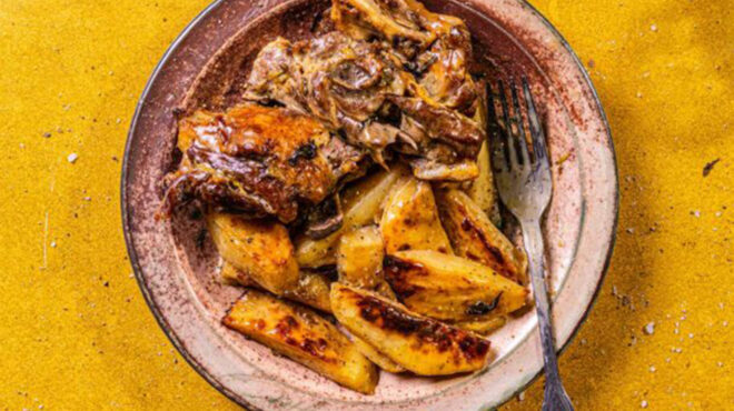 αρνί-με-πατάτες-ηπειρώτικο-564166645