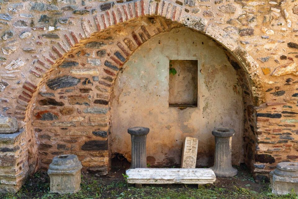 Περπατώντας στο μικρό «Άγιον Ορος» της Αττικής-6