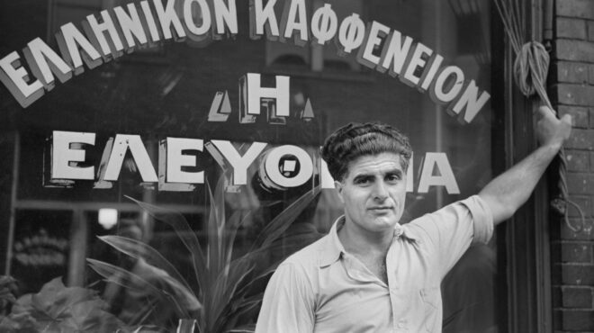 αναζητούν-ελληνική-ιθαγένεια-λόγω-τρ-564161410