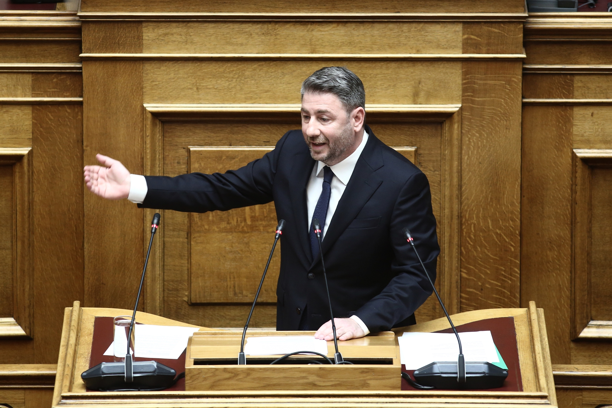 Τοξικότητα και στο βάθος νέο εκλογικό σύστημα-2