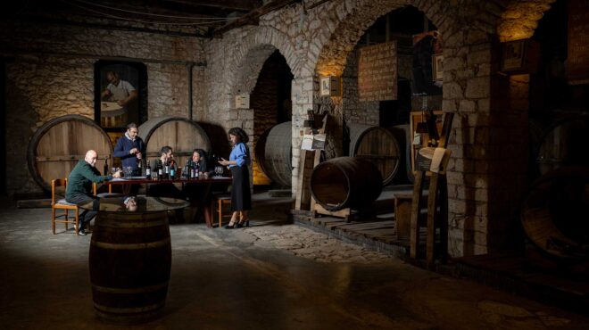 γευσιγνωσία-στο-αυτοκρατορικό-κελάρ-564165250