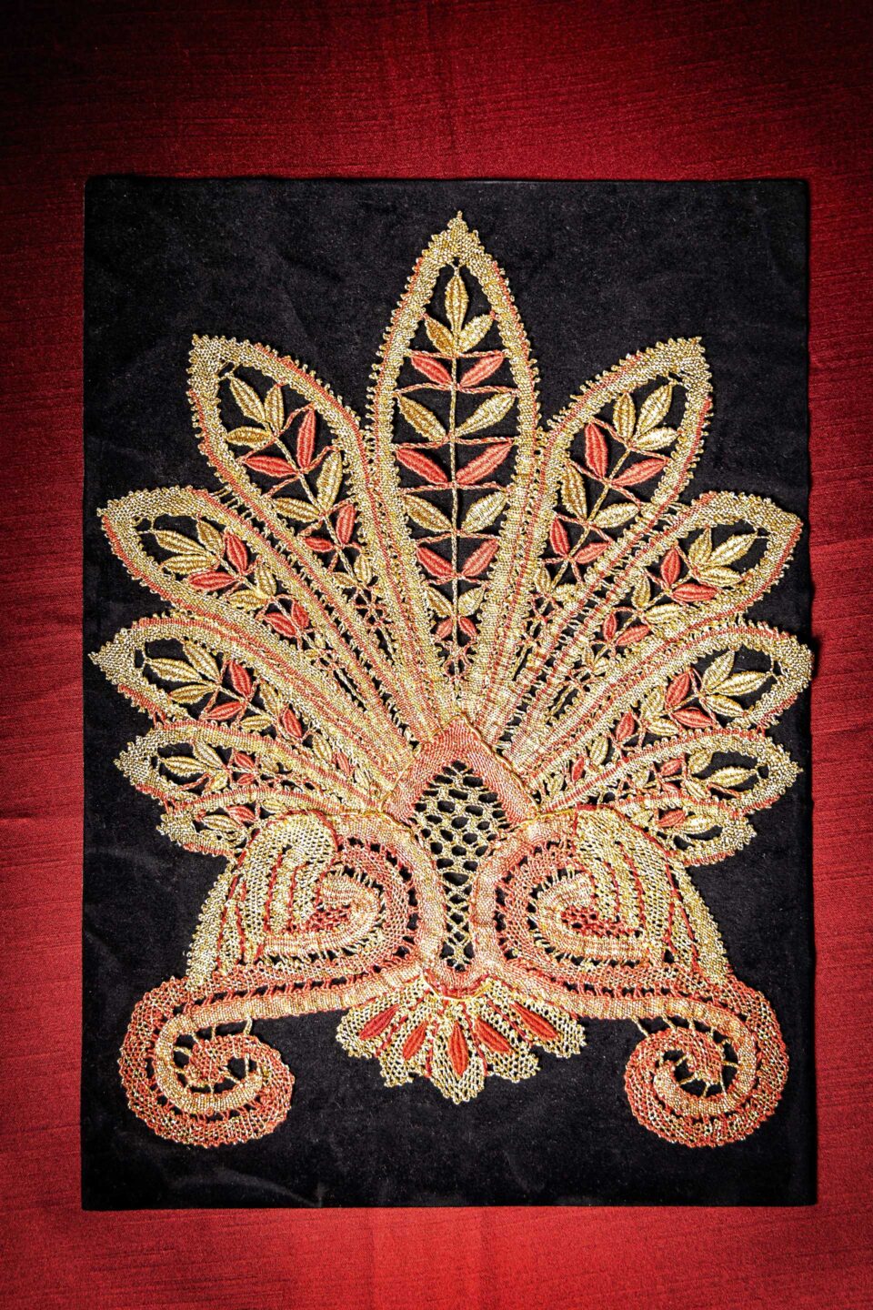 Γιατί οι δαντέλες της Σαλαμίνας αποτελούν παγκόσμια πολιτιστική κληρονομιά-2