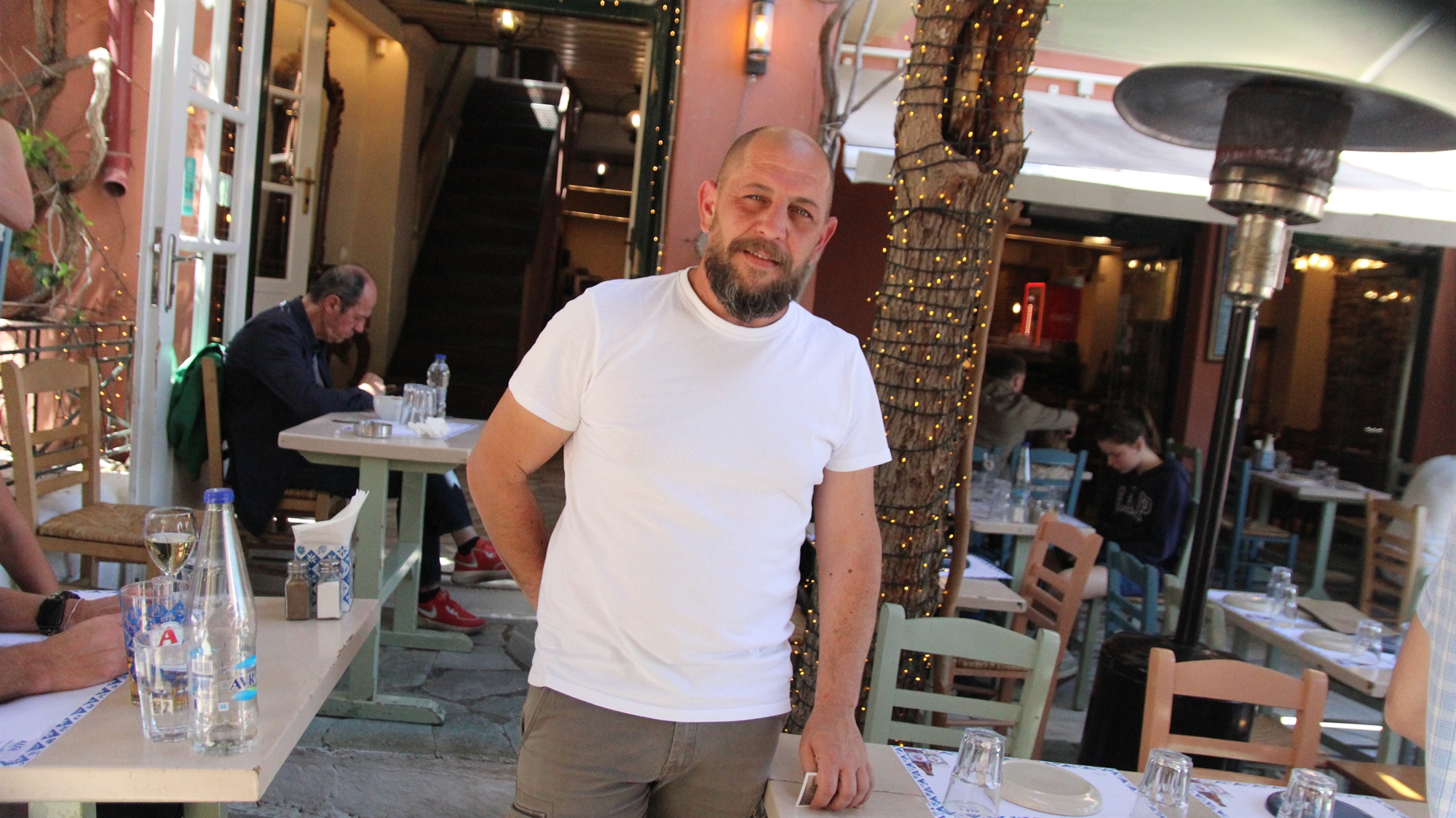 Τουρισμός: Σύννεφα πάνω από τη συνοικία των θεών-3