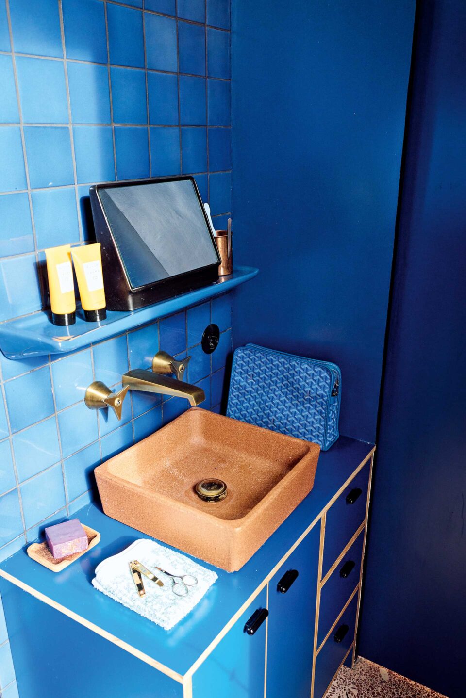 Χωράει όλη η Αθήνα σε ένα δώμα;-5