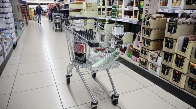 μετωπική-σύγκρουση-αγοράς-κυβέρνησ-564155740