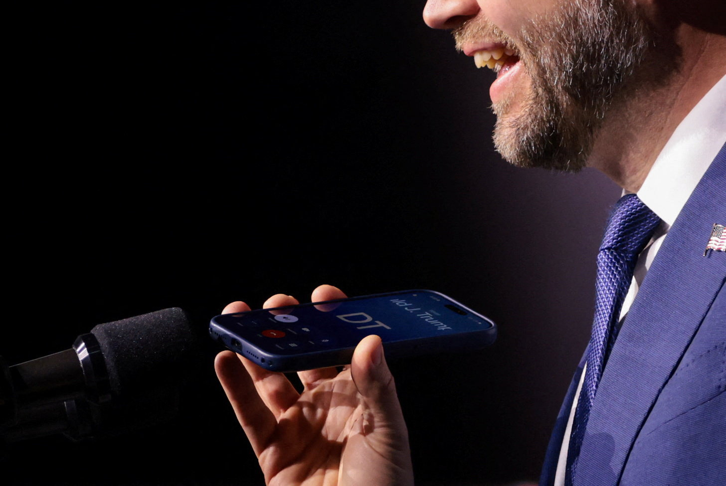 Νίκος Φωκάς στην «Κ»: Μπορεί ο Ορμπαν να χάσει τις εκλογές και να μείνει στην εξουσία-2