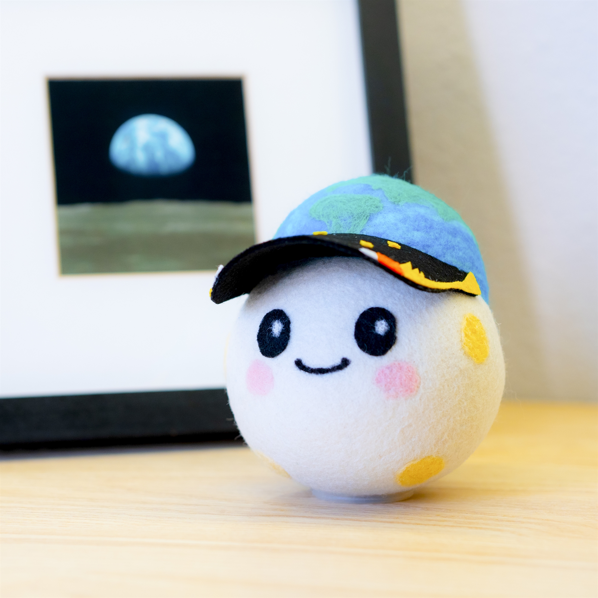 384.400 χλμ. μακριά από τη-4