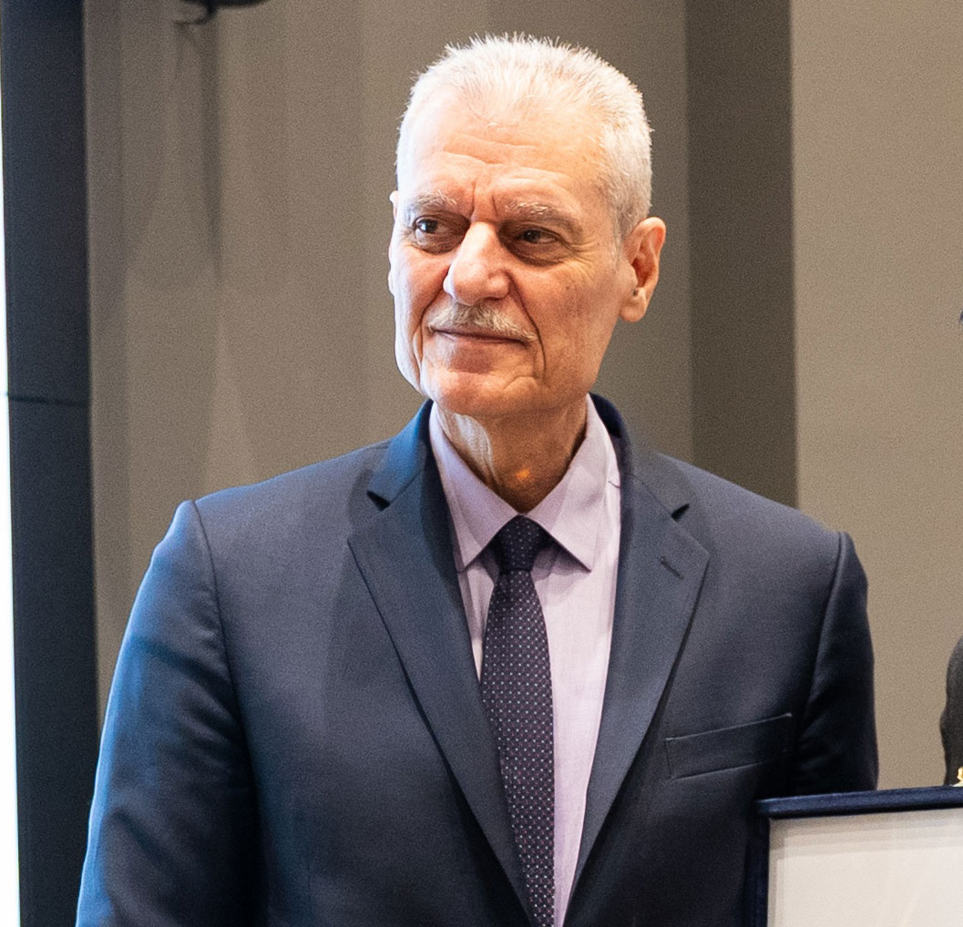 Κυβέρνηση: Αποπομπές τριών ταχυτήτων-2