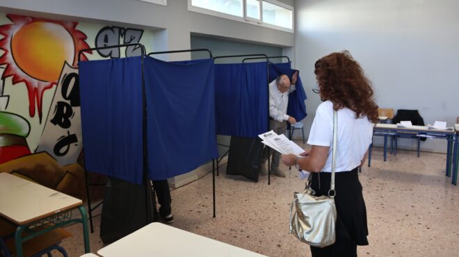 δημοσκόπηση-στάσιμο-το-κόμμα-καρυσ-564157126