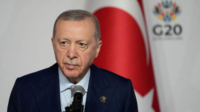 ερντογάν-απορρίπτουμε-μονομερείς-εν-564179812