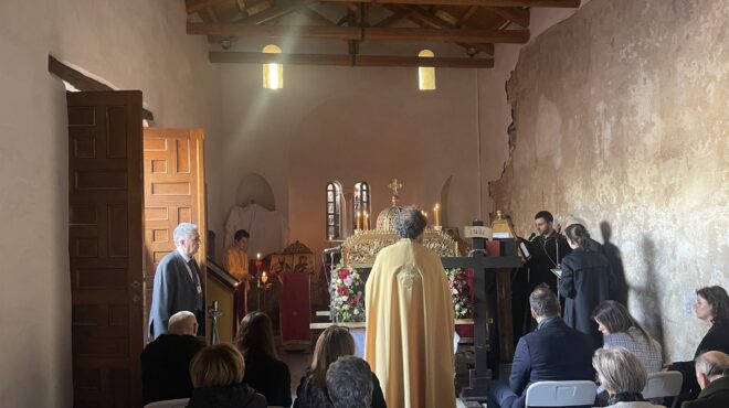 oταν-οι-τουρίστες-ανακάλυψαν-το-ελληνι-564174646