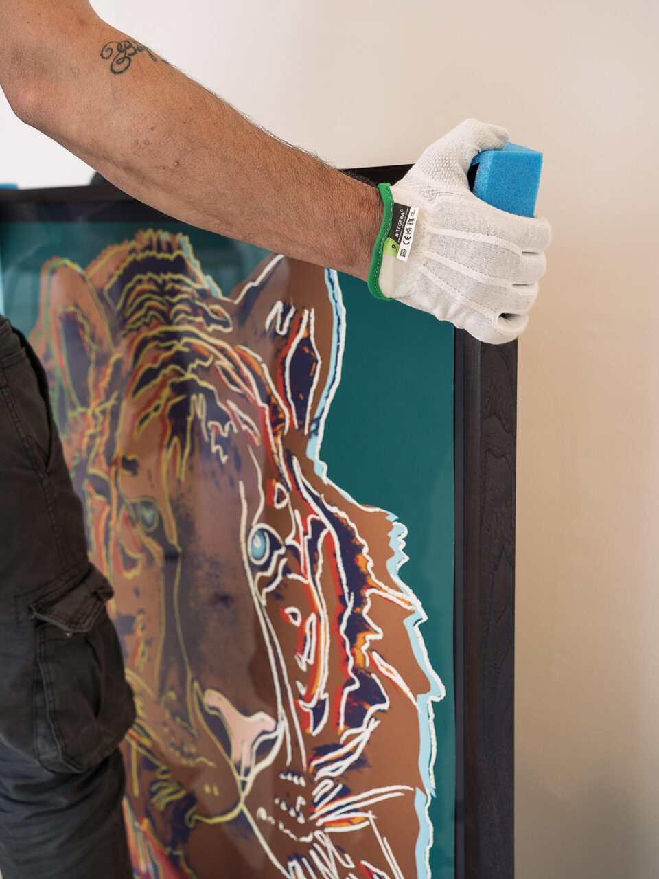 Αγοράζοντας Μπάνκσι στο Κολωνάκι-5