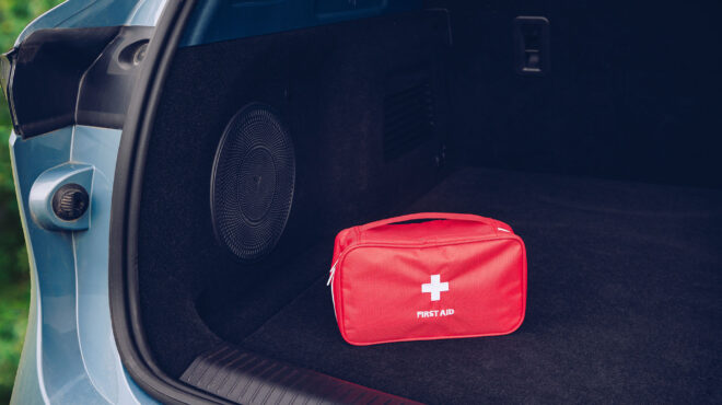 φαρμακείο-αυτοκινήτου-τι-θα-πρέπει-να-564164347