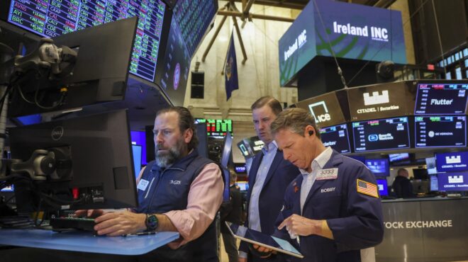 μαζικές-πωλήσεις-αμερικανικών-ομολό-564153844