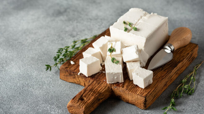 εφετ-ανάκληση-φέτας-λόγω-μόλυνσης-με-λ-564168550