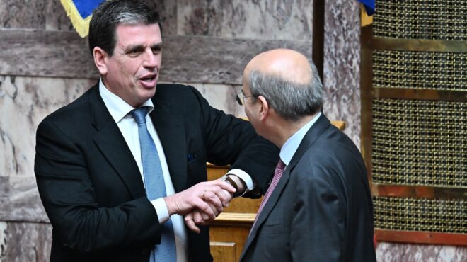 τέσσερα-πάθη-για-τη-ν-δ-564160135