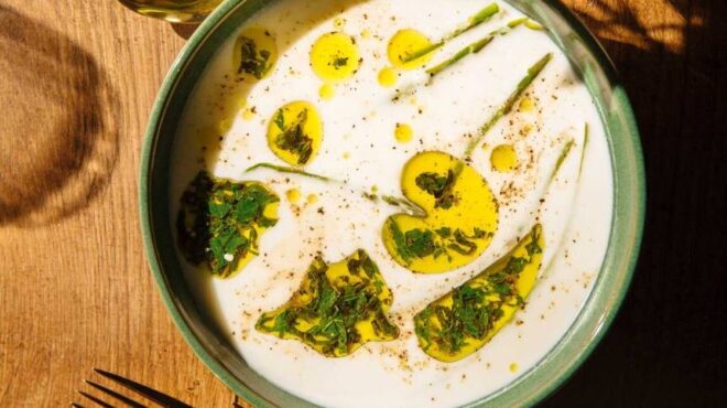 τσορβάς-η-έξοχη-γιαουρτόσουπα-του-πόν-564172885