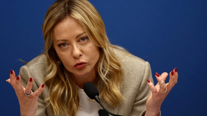 μελόνι-απαράδεκτες-οι-δηλώσεις-τραμπ-564173242