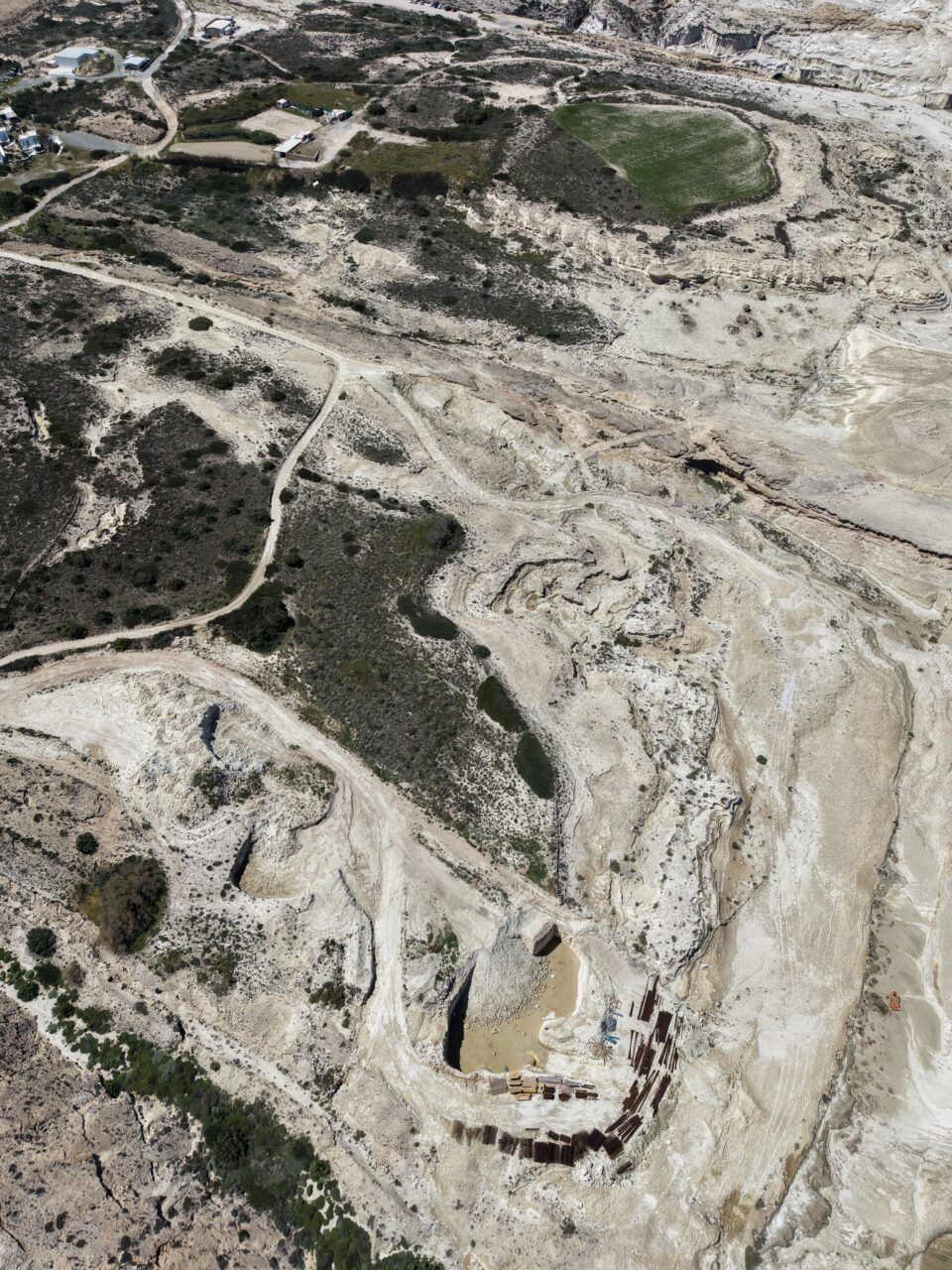 Μόλις ένα φορτηγό χώμα για την «πληγή» του Σαρακήνικου-3